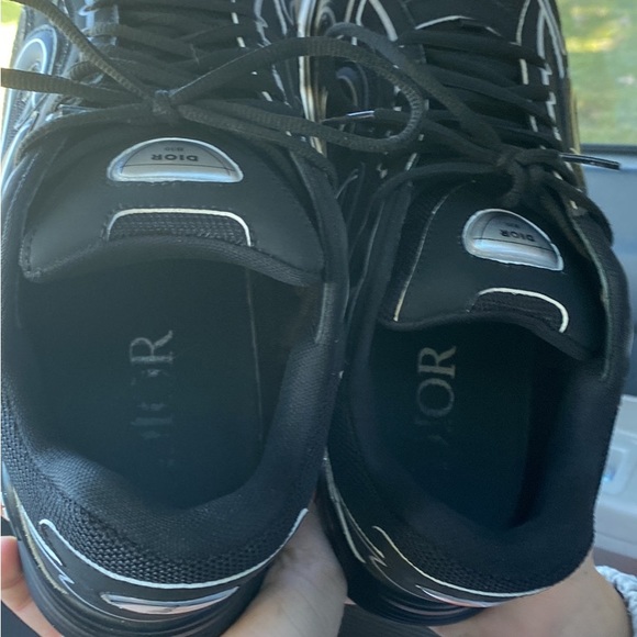 worn for about a month still in great condition no dust bag or box - Picture 7 of 7